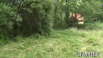 Amateur Teen Gets Intensely Fucked
