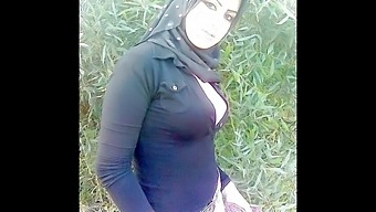 En Varierad Samling Hijab Från Turkiet, Arabvärlden Och Asien I Högupplösta Foton