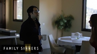 Styvfarsan Straffade Dottern För Skolhopp, Fångad I Ett Hett Family Sinners-Ögonblick.